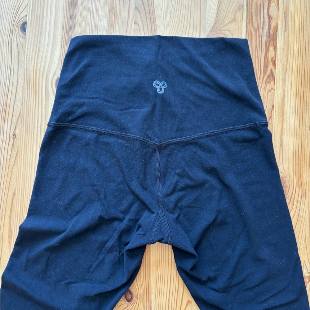 Aritzia Tna TnAction Full Length Leggings